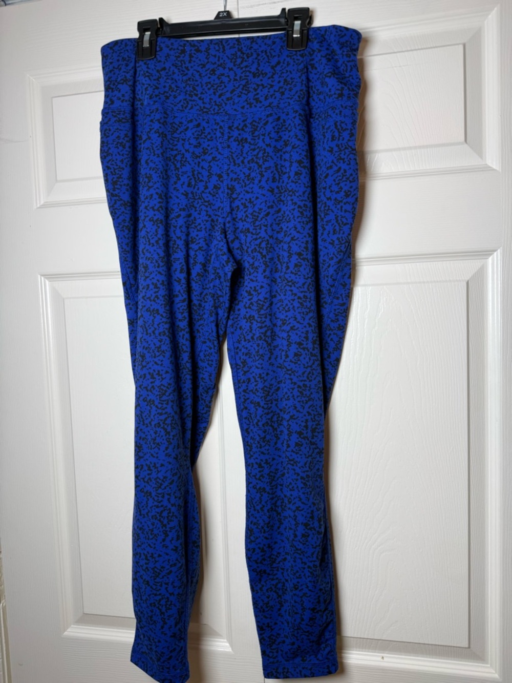 LIVI Blue and Black Athletic‎ Leggings 14/16